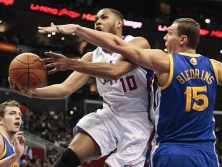 "Warriors" zaudējums Losandželosā, Biedriņam 6+6