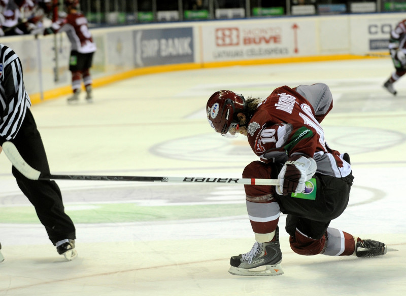 KHL zvaigžņu pēcpusdiena ar trim mūsējiem