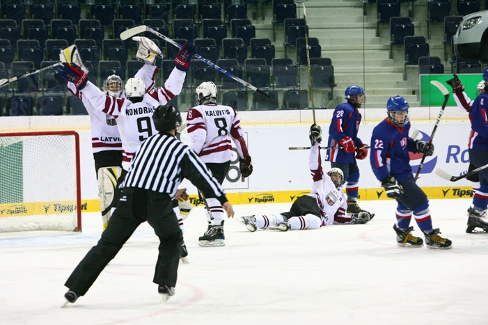 U-17 izlase pieveic Slovākiju un ierindojas piektajā vietā
