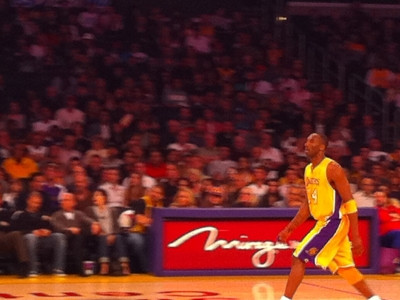 Kā "Lakers" apspēlēja "Timberwolves"...