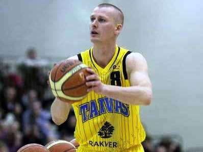 Timermanim pēdējā minūtē divi tālmetieni, Brūniņa "Neptunas" pieveic Štelmaheru