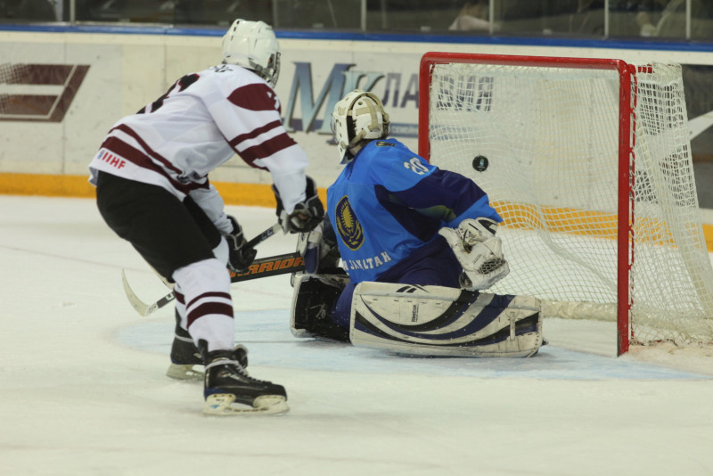 U-18 PČ 2. diena