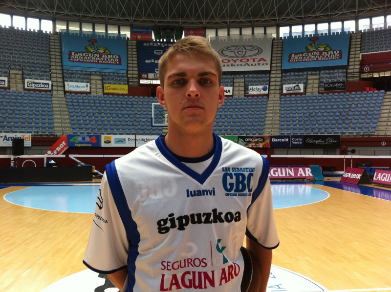 Freimanim veiksmīga debija ACB līgā, Kambalam 15 punkti Turcijā