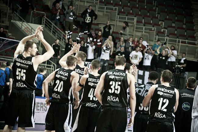 3. pusfinala spele Arena!