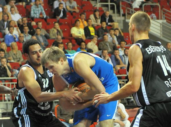 LBL fināls atgriežas Ventspilī, rezultāts atkal neizšķirts