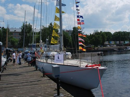Latvija jahta ''Spaniel'' dodas pēc kārtējās uzvaras regatē ''The Tall Ships Races 2011''