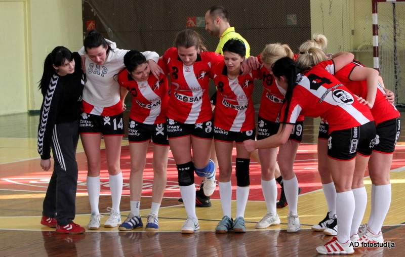 "LSPA" handbolistes sāk ar +6