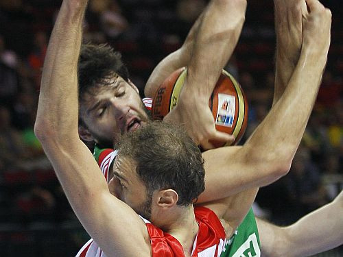 D grupa: Gruzija debijas reizē iekļūst otrajā kārtā