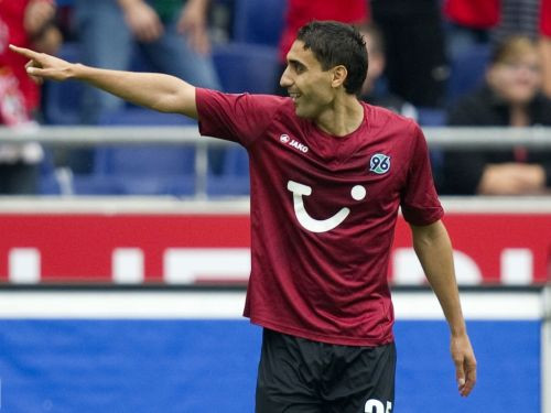 "Werder" aizraujošā mačā zaudē Hannoverei; Huntelārs nodrošina "Schalke" uzvaru