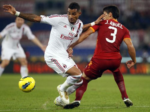 ''Juventus'' uzvar Itālijas derbijā; ''Milan'' pieveic ''Roma''