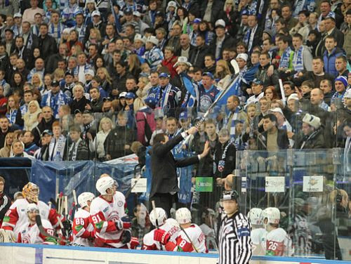 ''Vityaz'' 207 soda minūtes, treneris ar nūju sit skatītājus (+video)