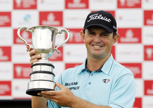 Vudss "Australian Open" zaudē Čālmersam