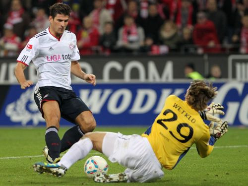 Minhenes "Bayern" piedzīvo otro neveiksmi pēc kārtas