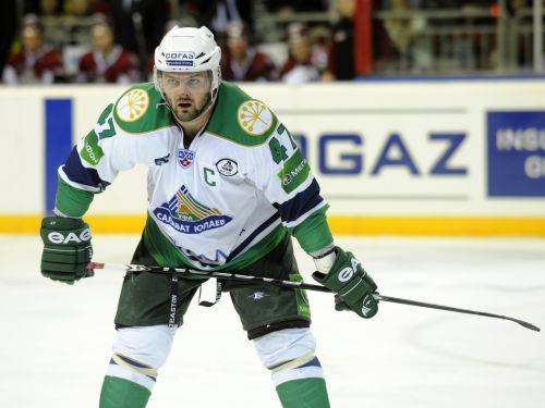 "Metallurg Mg" un "Salavat Yulaev" gadu noslēdz ar uzvarām