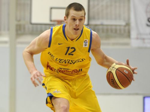 "Ventspils" uzvar Liepājā un pakāpjas uz 3. vietu BBL