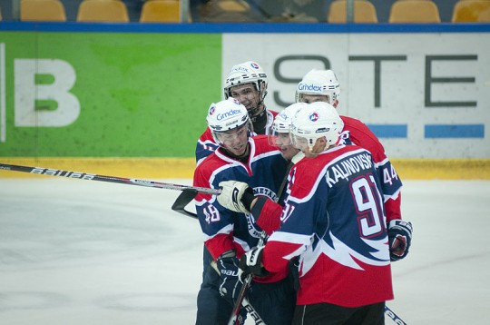 LAČ: Līderu duelī ''Liepājas Metalurgs-2'' apspēlē monarhus
