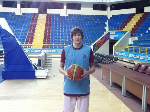Čavaram uzvara, Timermanim un Kalvem zaudējumi FIBA kausā
