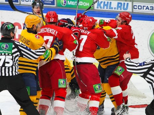 "Vityaz" kaušļiem, izņemot Jablonski, sezona galā