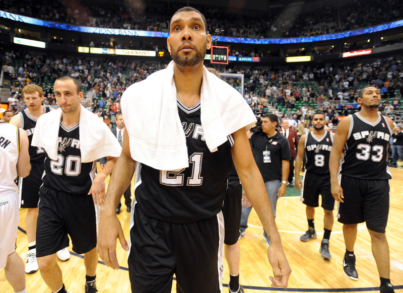 "Spurs" trāpa desmit trijniekus un aizsūta "Jazz" brīvdienās