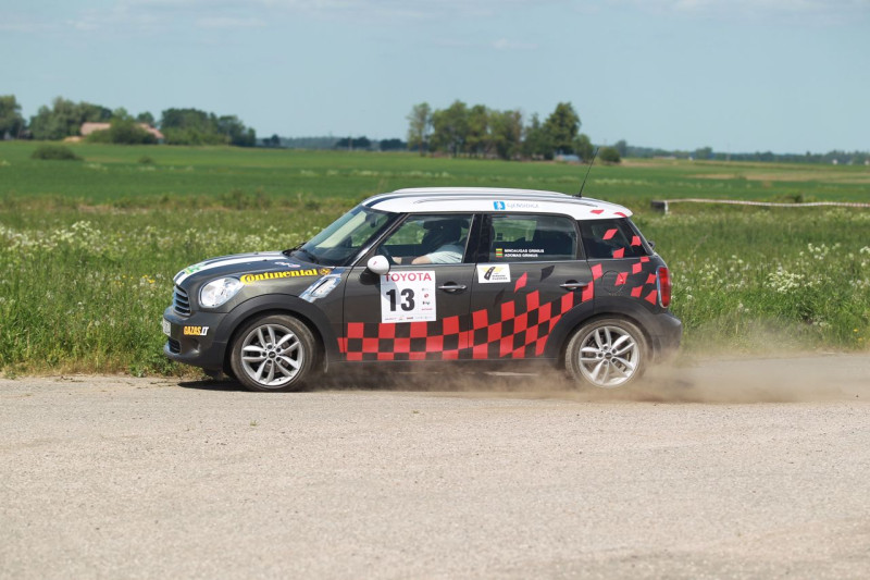 Rīgā startē XVII Starptautiskais Žurnālistu rallijs