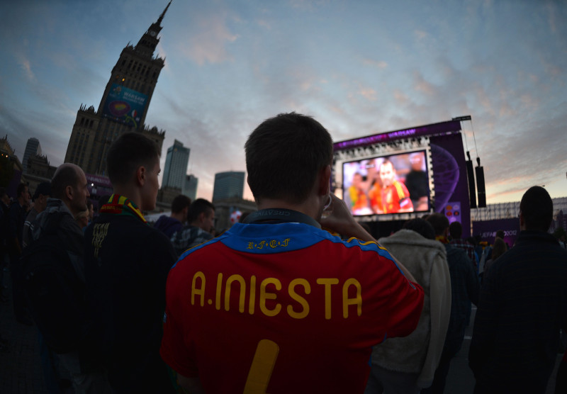 UEFA par rasismu soda spāņus un krievus