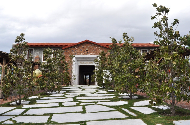 OleAtriuM - olīveļļas vēstures muzejs Turcijā, Kušadasi apgabala Davutlar ciematiņā