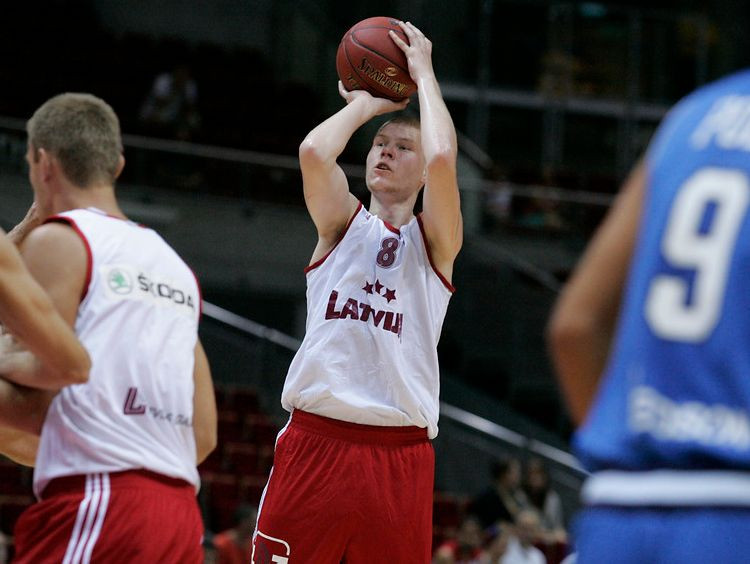 Dāvis Bertāns - piektais labākais jaunais basketbolists Eiropā