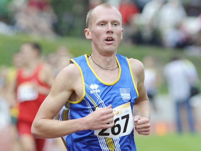 Jurkevičs labo Latvijas rekordu 3000 metros
