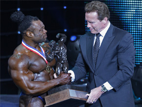 Hīts, Grīns un Vorens cīņā par "Mr.Olympia" titulu