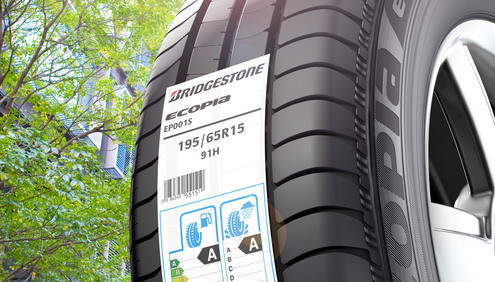 Parīzes autošovā prezentētas jaunās Bridgestone Ecopia EP001S  riepas
