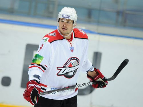 Poņikarovskis: "NHL skatītāji sēž kā teātrī, bet KHL līdzjutēji ir labāki"