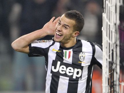 Turīnas derbijā uzvar "Juventus"