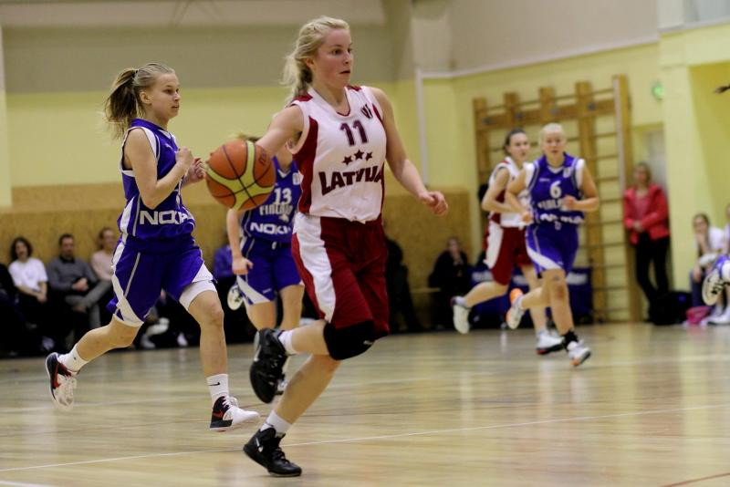 Kudule un māsas Strautmanes izcaurumo Zviedriju, kadetes izcīna Baltijas jūras kausu