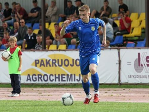 Suračam "hat trick", "Daugava" grauj "Gulbeni" un iekļūst pusfinālā