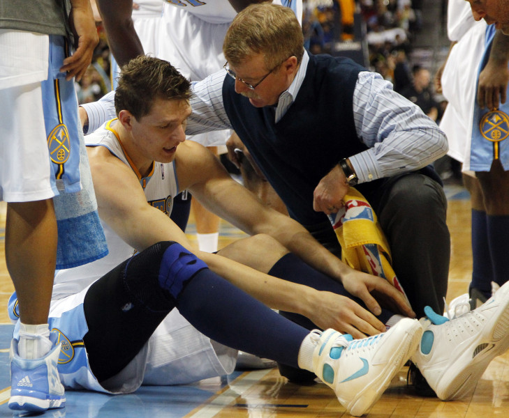 "Nuggets" lūkos aizmainīt Mozgovu