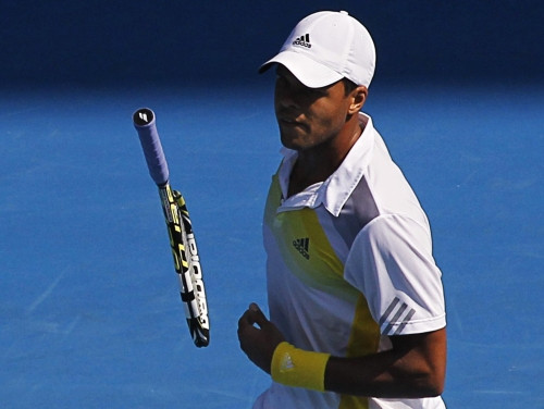 Ostapenko cīņā par ceturtdaļfinālu, franči cer izjaukt TOP4 pusfinālu