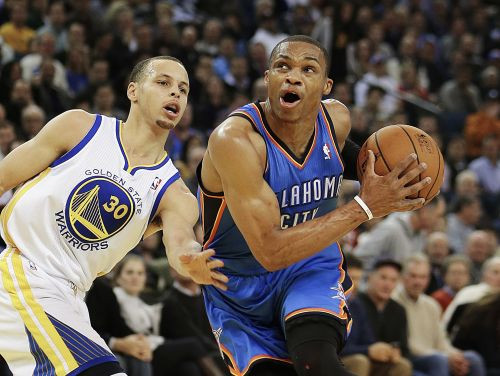 "Warriors" saspringtā galotnē pārspēj NBA līderus