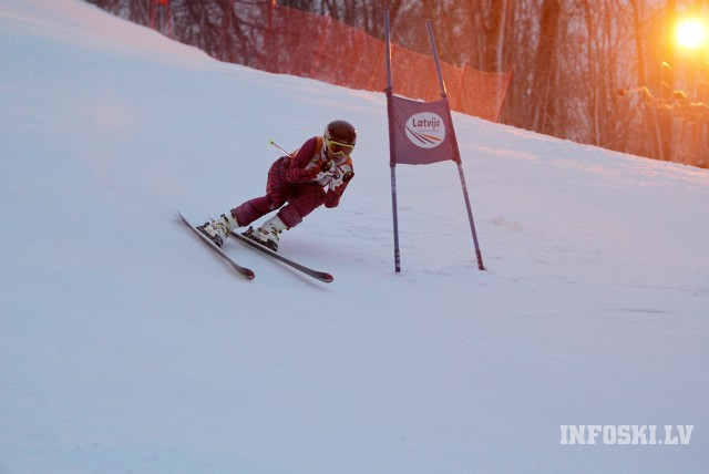 Latvijas kausa kalnu slēpošanā otrā posma supergigants un milzu slaloms