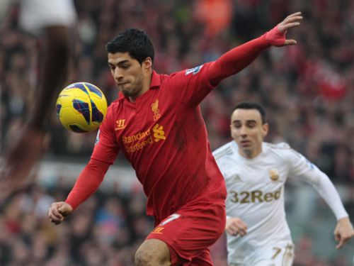 "Liverpool" sagrauj "Swansea" un apsteidz velsiešus tabulā