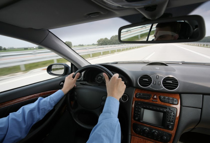 Gribi autovadītāja apliecību, neļauj autoskolai sevi apmuļķot
