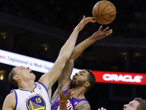"Warriors" pārtrauc sešu zaudējumu sēriju, Hārdens samet 46 punktus pret "Thunder"