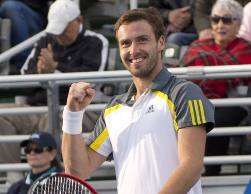 Gulbis 47 minūtēs iznīcina ATP ranga 9.numuru Tipsareviču