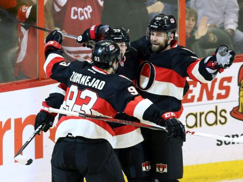 "Senators" saspringtā spēles galotnē notur uzvaru pār "Lightning"