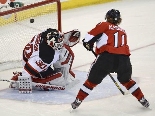 "Senators" bez Daugaviņa pēcspēles metienos pieveic Brodēra "Devils"
