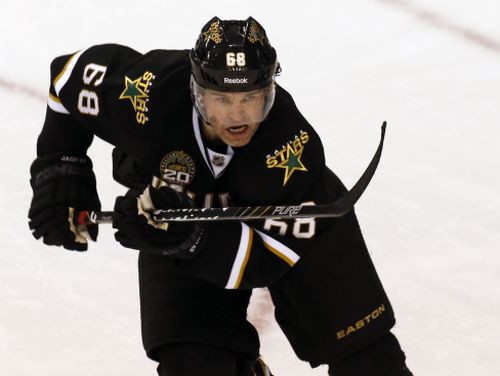 Jāgram 1000.piespēle, "Ducks" līderu duelī uzvar "Blackhawks"
