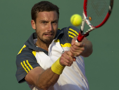 Gulbis izglābj pirmo setu, nodrošina spēli pret Verdasko