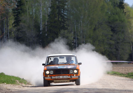 Maija beigās debitēs jaunas sacīkstes ielas automašīnām – Auto24 tautas rallijs