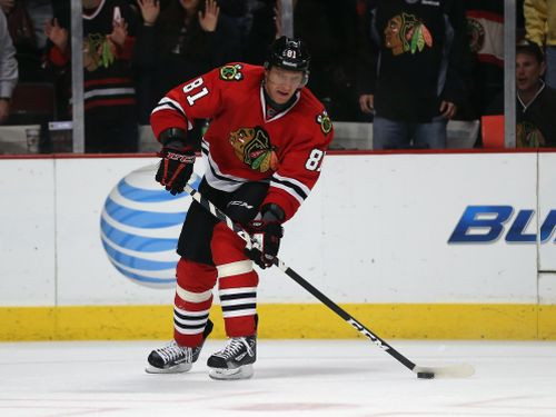 Hosa izrauj "Blackhawks" uzvaru, "Rangers" gūst astoņus vārtus