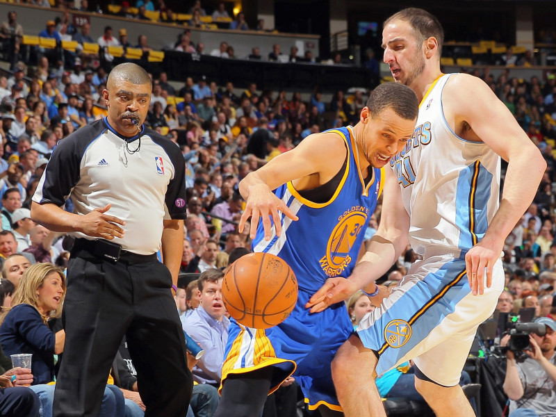 "Warriors" un "Nuggets" apmainās laipnībām preses konferencē