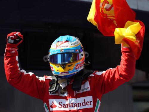Alonso sacīkstē plīsusi riepa, tiesneši gribējuši sodīt